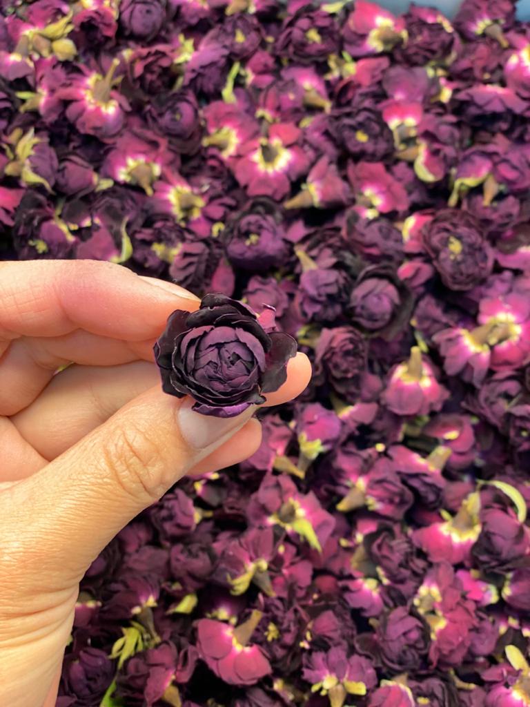 Feine Rosen Teeblüten